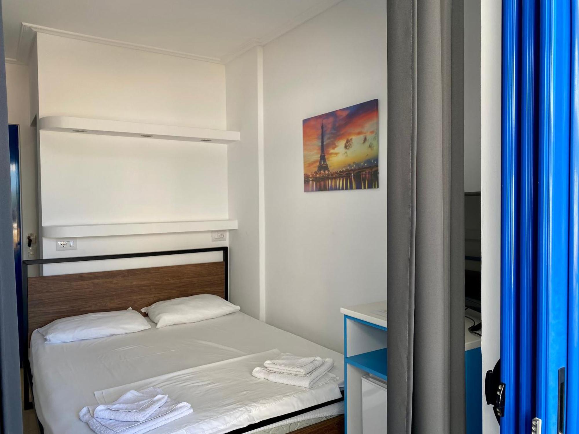 Itaka Hotel Lukove Bagian luar foto